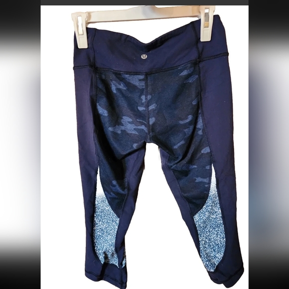 Lululemon Wunder Under Cropped Leggings Navy Blue Camo Size 6 - Picture 2 of 7